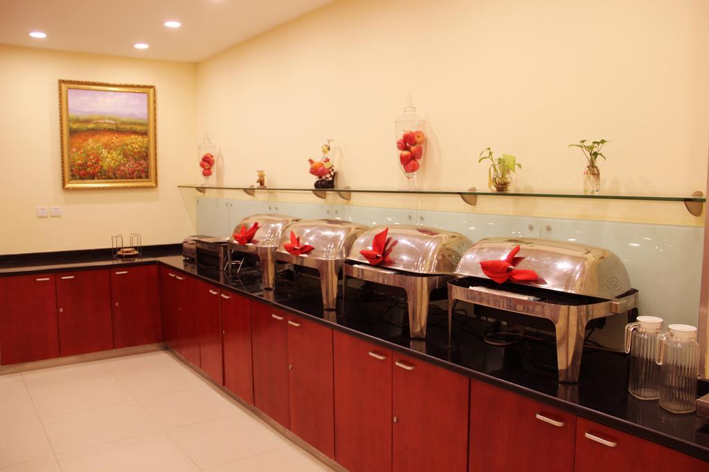 Hanting Express Shanghai Middle Sichuan Road מראה חיצוני תמונה