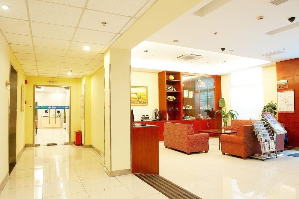 Hanting Express Shanghai Middle Sichuan Road מראה חיצוני תמונה