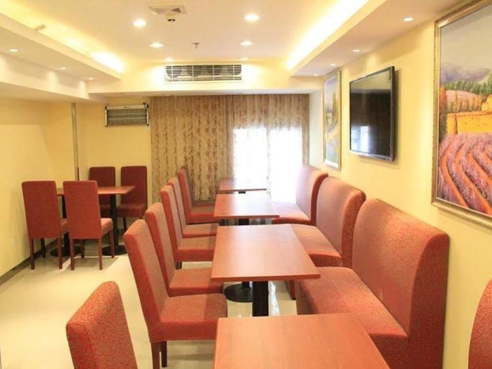 Hanting Express Shanghai Middle Sichuan Road מראה חיצוני תמונה